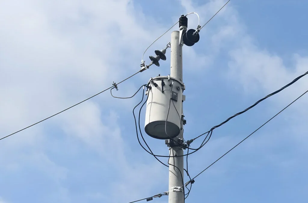 How To Choose Single Phase Pole Mounted Transformer?